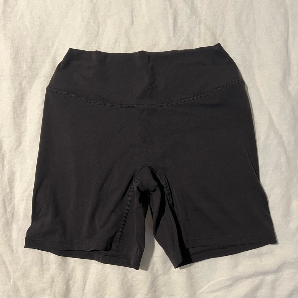 Soft Motion Midrise Shorts in Soft Black